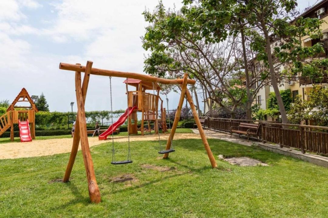 Апартамент Ния, Райска Градина / Garden Of Eden Sveti Vlas Exterior foto