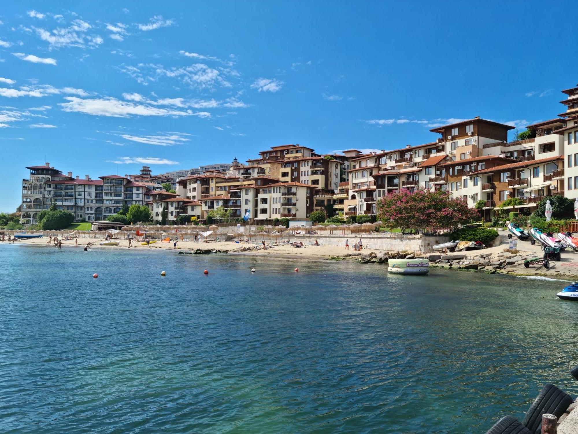 Апартамент Ния, Райска Градина / Garden Of Eden Sveti Vlas Exterior foto
