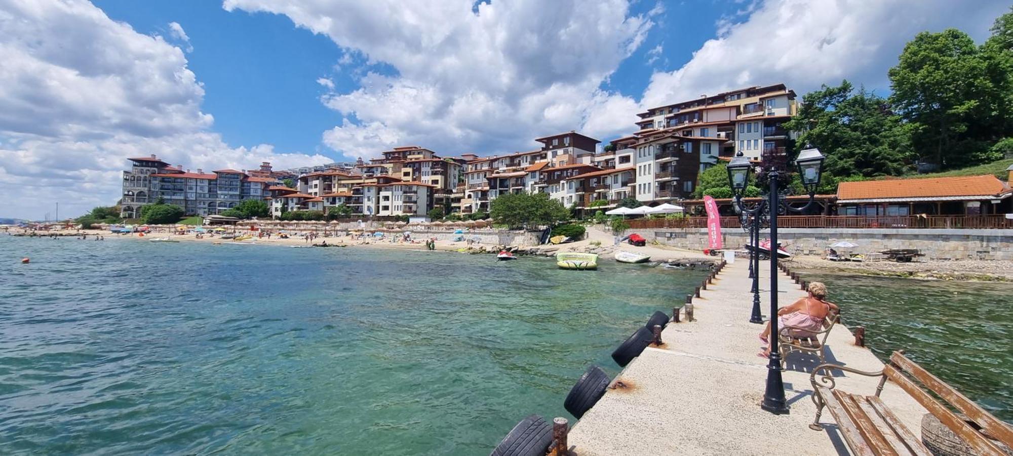 Апартамент Ния, Райска Градина / Garden Of Eden Sveti Vlas Exterior foto